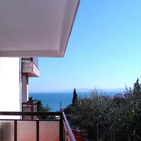 Апартаменты Divine Seaview Трогир