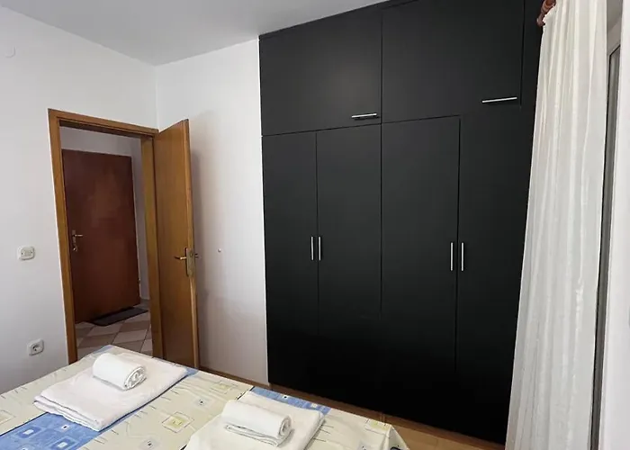 Divine Seaview * 特罗吉尔